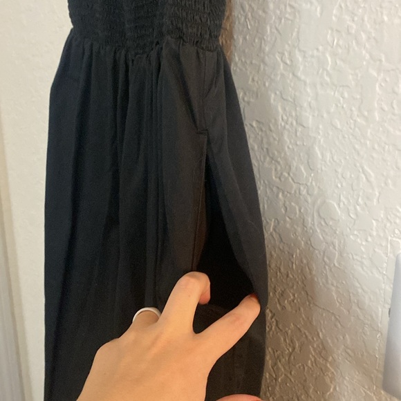 Black ruffle midi dress - Picture 3 of 6